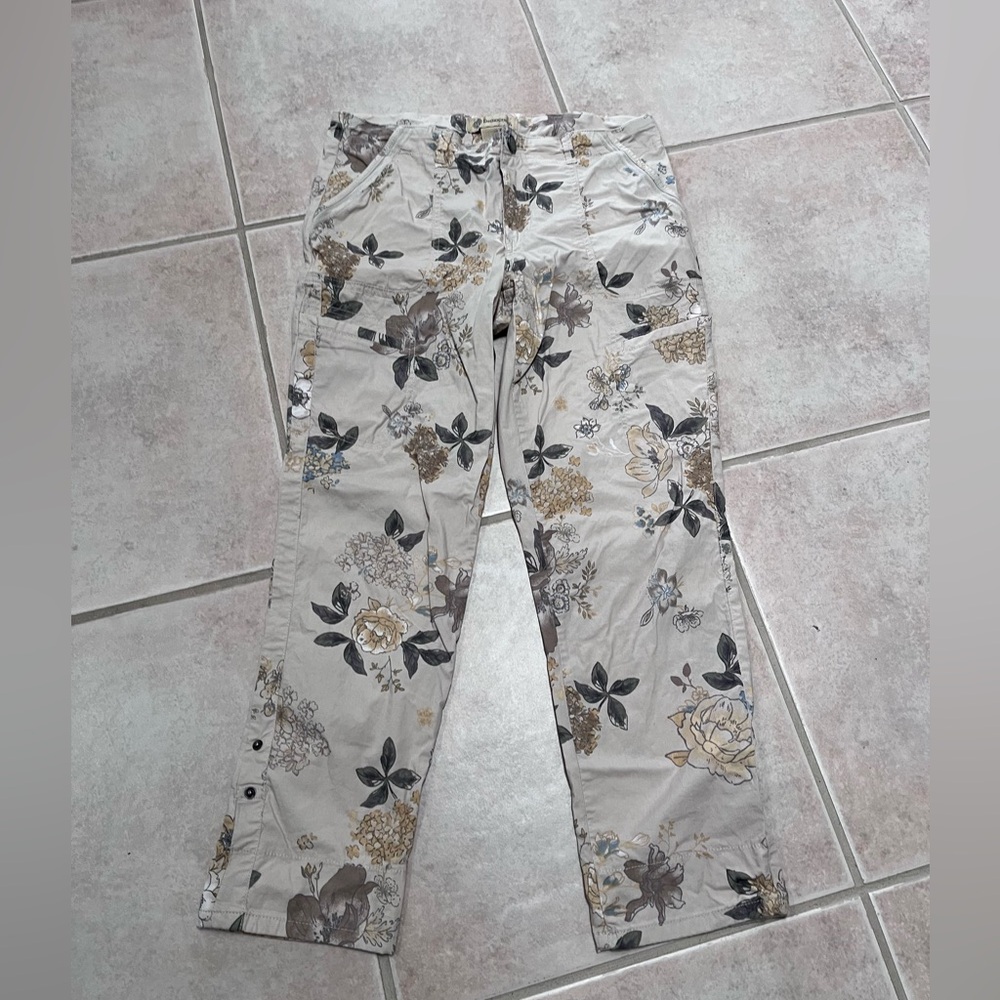 Democracy Beige Floral Straight-Leg Pants with Black and Gray Accents